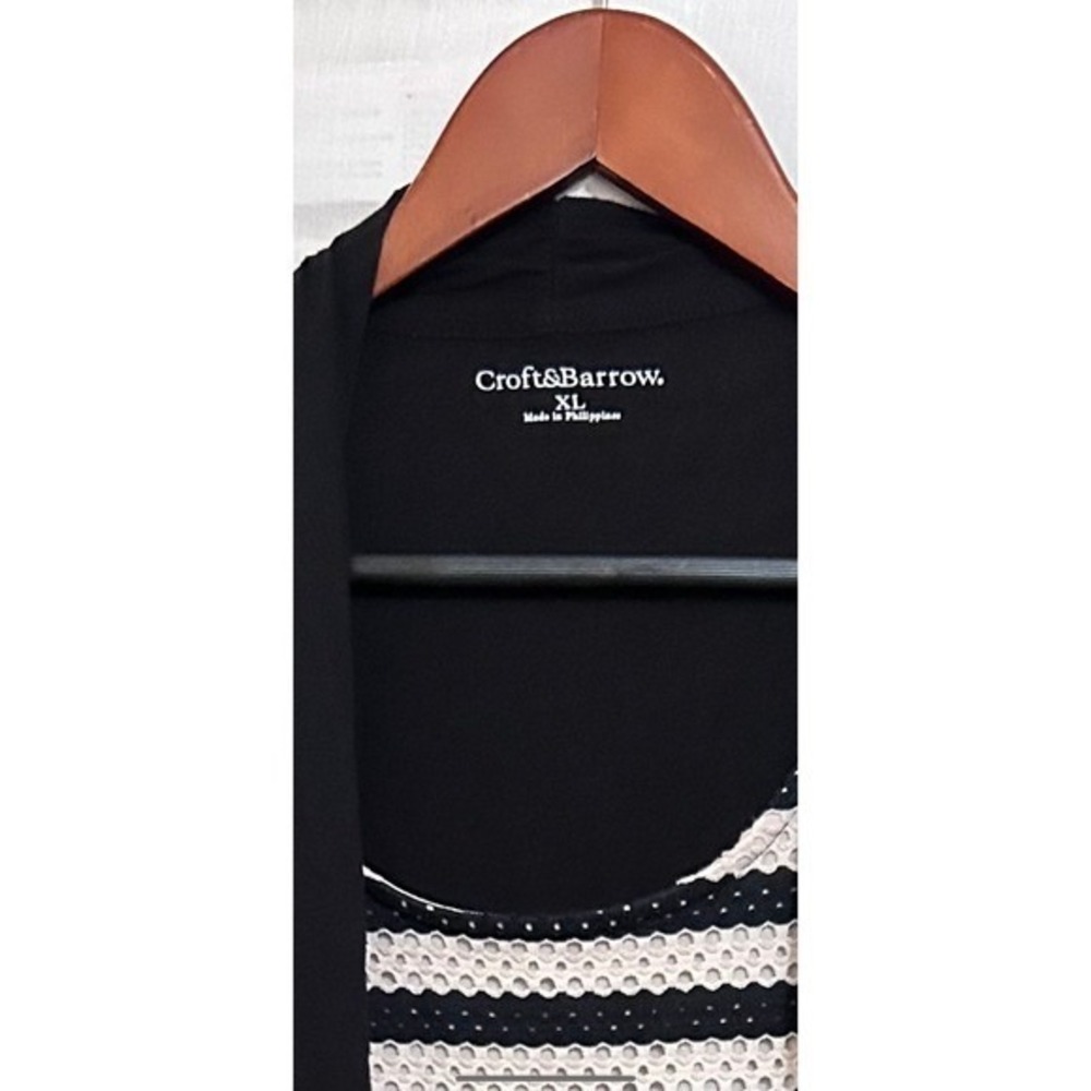 Cardigan‎ - Picture 3 of 3